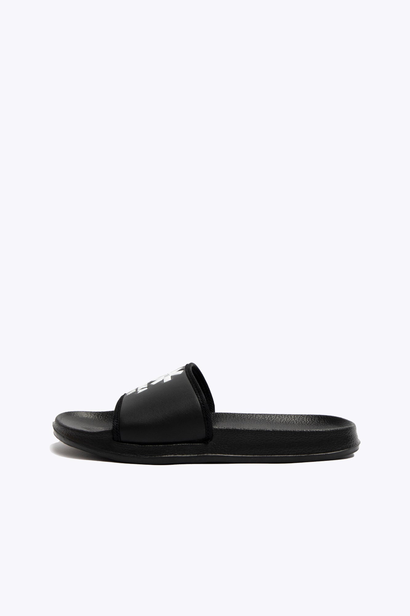 Osaka Sliders - Black