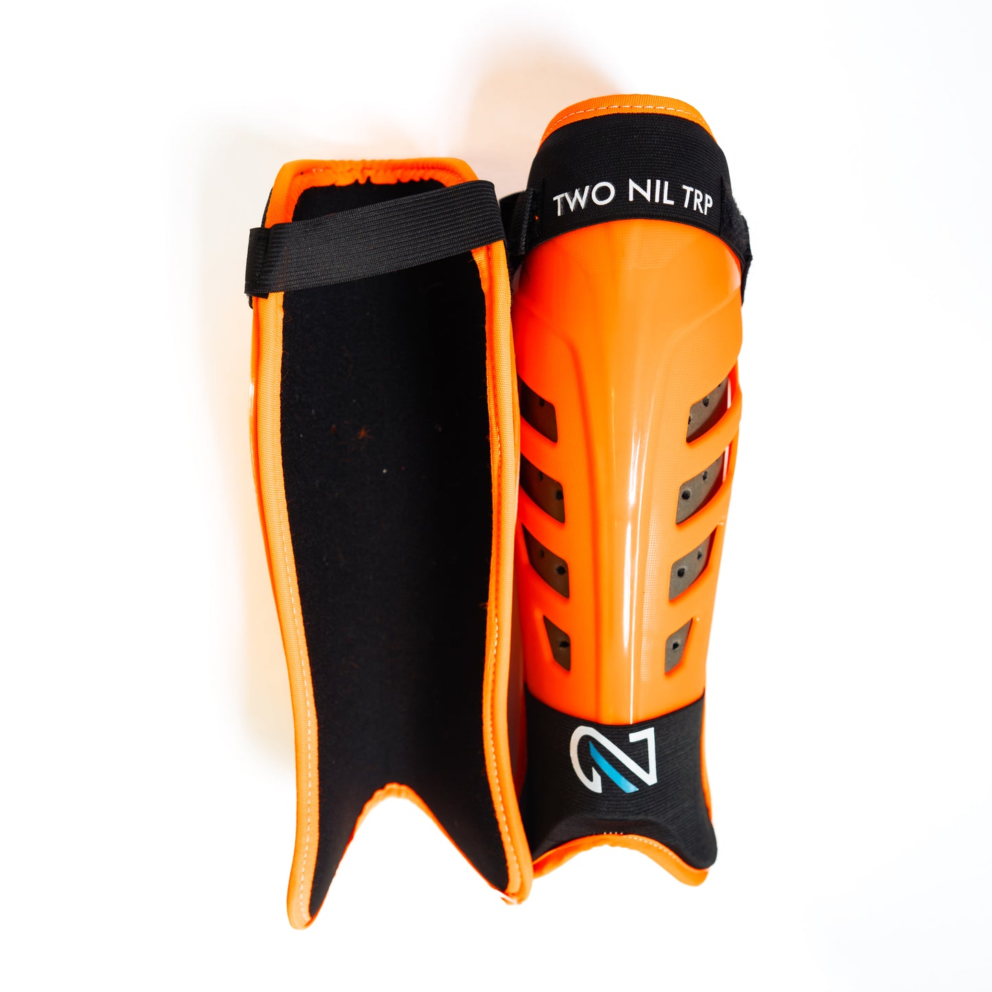 2NT Razor Hockey Shinpads